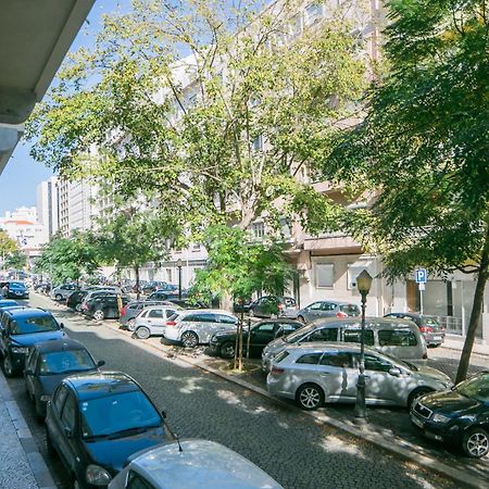Apartament With A Terrace In The Heart Of Lisbon, 300 외부 사진